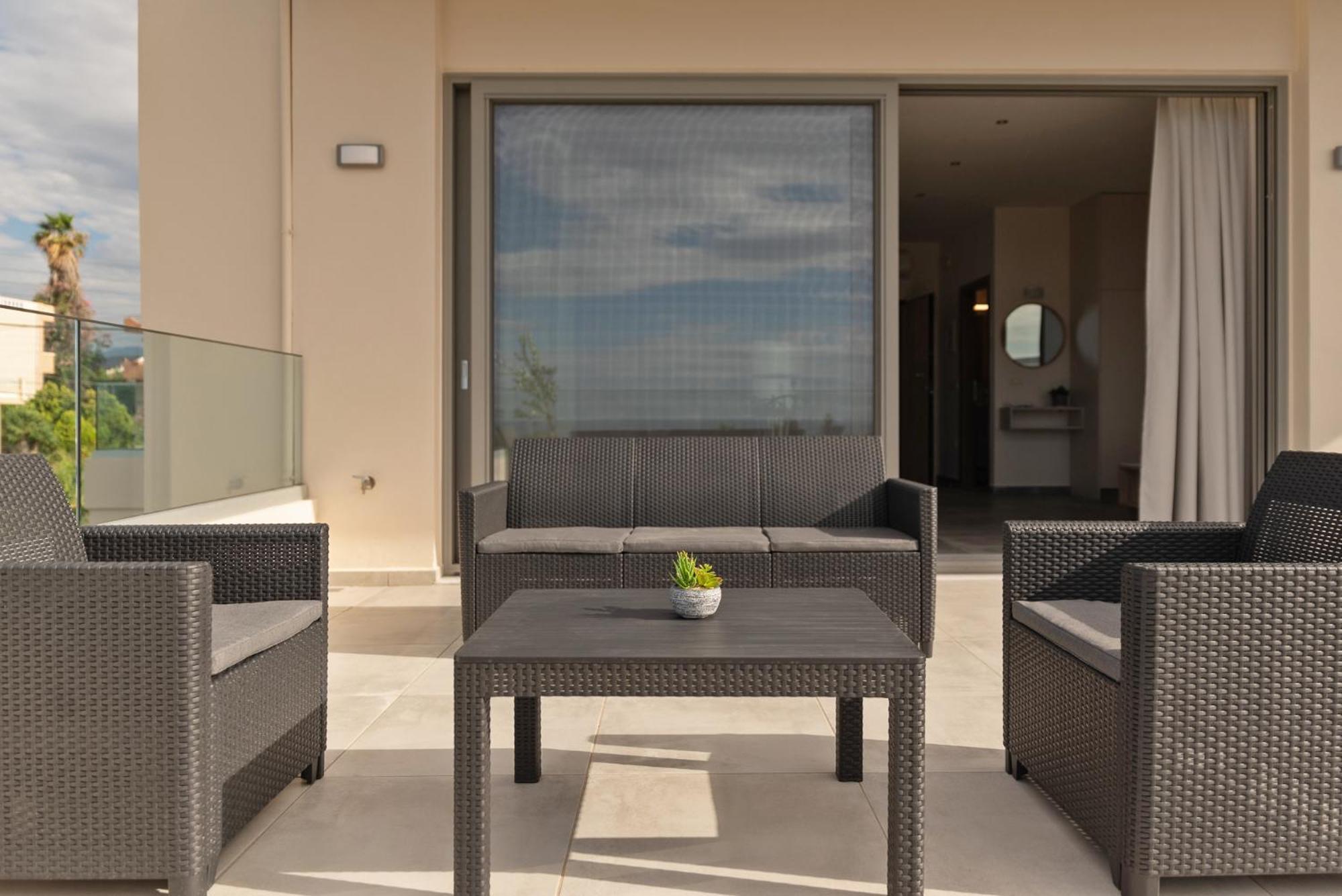 Oliva Verde Residences Galatas  Exterior photo