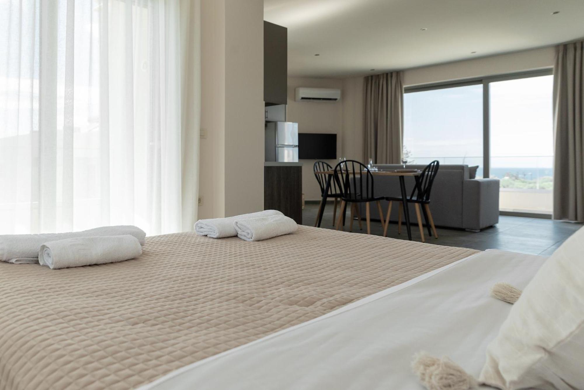 Oliva Verde Residences Galatas  Exterior photo